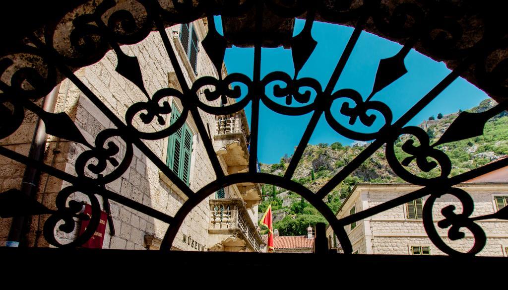 Old Town Museum Square Apartment Kotor Kültér fotó